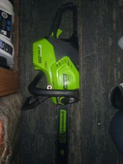 Chainsaw Greenworks Pro 60v 16 Inch