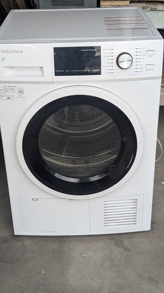 Insignia Washer & Dryer Set