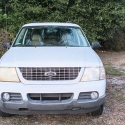 2003 Ford Explorer