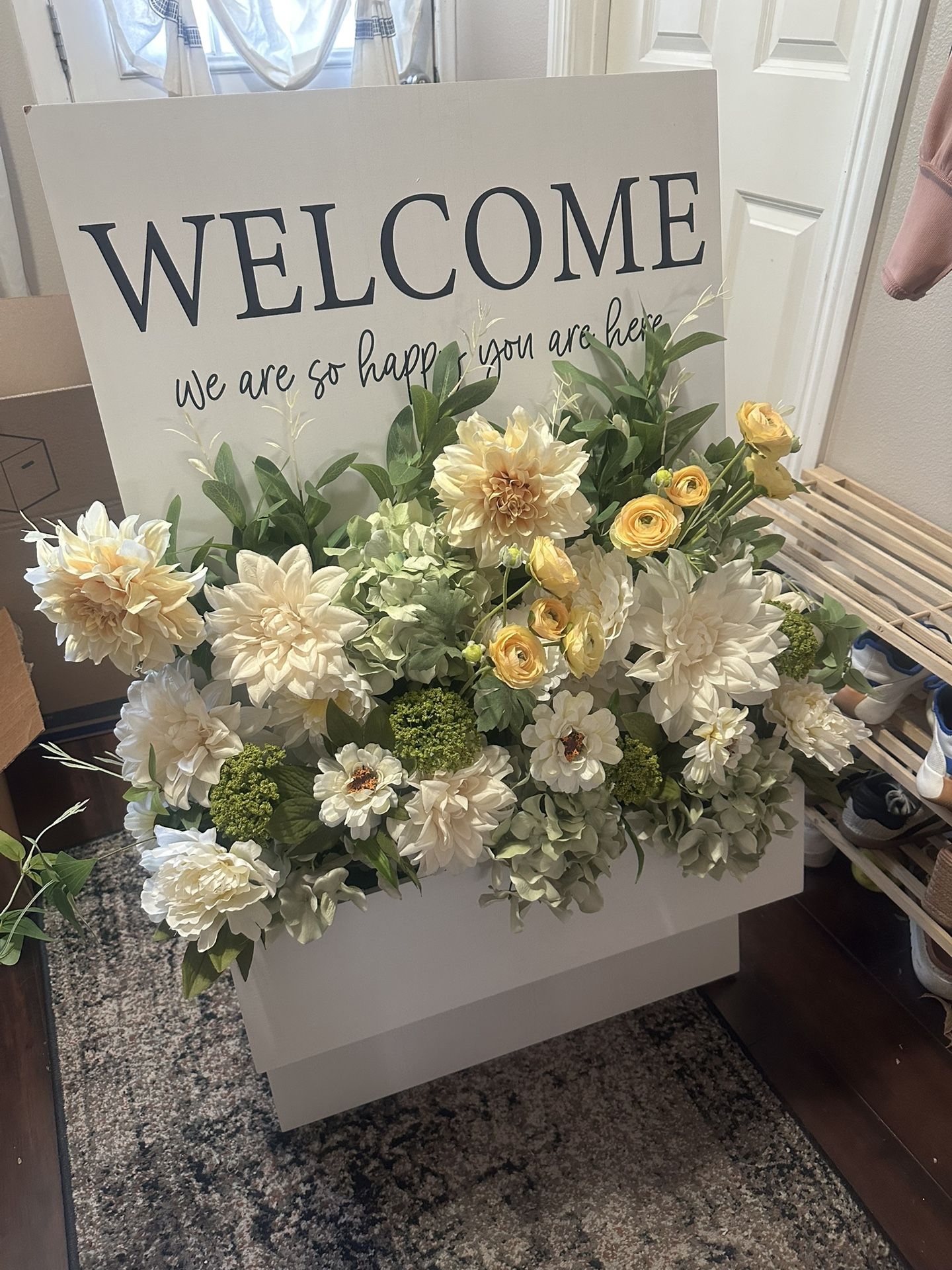 Welcome Sign With Florals