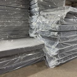 Mattress Land Clearance!