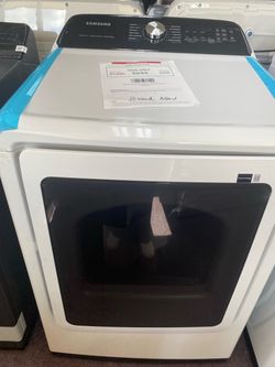 Samsung 7.4 cu. ft. Smart ELECTRIC Dryer with Steam Sanitize