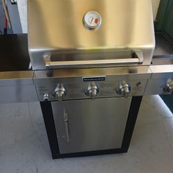 BBQ Grill By KitchenAid Stanlles Steel Super Clean Just Like Brand New 