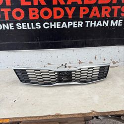 2019 Optima Grille OEM W/ Camera Original 2020