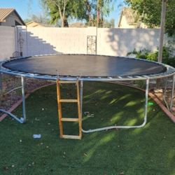 Trampoline 12ft Radius 