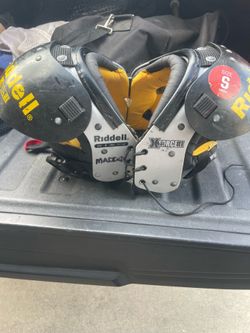 Riddell X-Force II Youth Football Shoulder Pads - Size Small (11"-12")