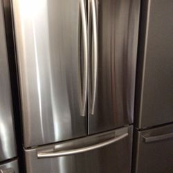 Samsung French Door Refrigerator (W33)