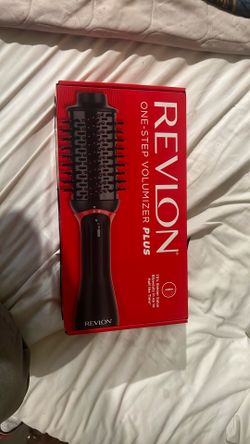 Revlon Salon One-Step hair dryer and volumiser