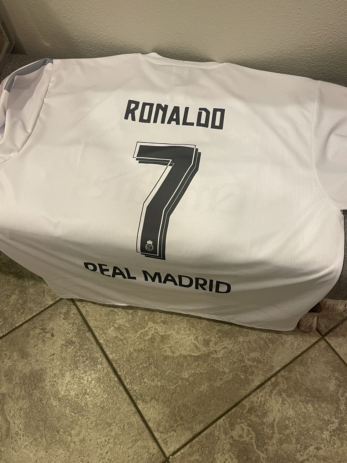 Christiano ronaldo jersey