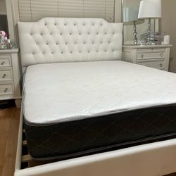 Queen size bed frame with mattress
