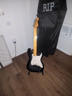 Stratocaster Electric Guitar