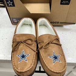 Brand New Slippers Dallas Cowboys 