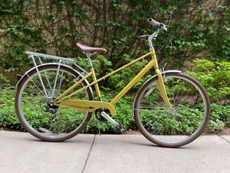 🚲 Avocado Green Schwinn Cruiser – 7-Speed, Chrome Fenders, Ready to Ride!