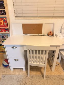 Kids Desk