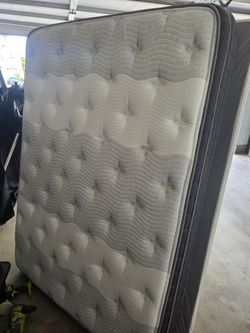 Full Size Golden Soft Pillow Top Mattress + Box Spring + Black Wood Bed Set