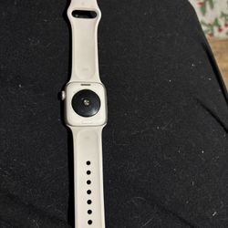 Apple Watch SE 