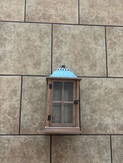 Lantern decor
