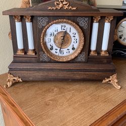 Antique Mantle Clock By Ingraham