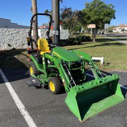 John Deere 1025R