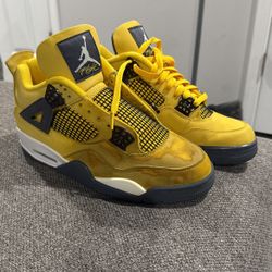 Lightning 4 