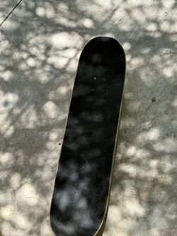 Toy machine fist board