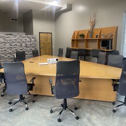 Complete Office Furniture Set – Desks, Chairs, Storage & More – Great Condition!