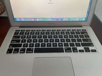 Apple MacBook Air 13”