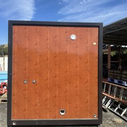 Portable Restroom With Shower