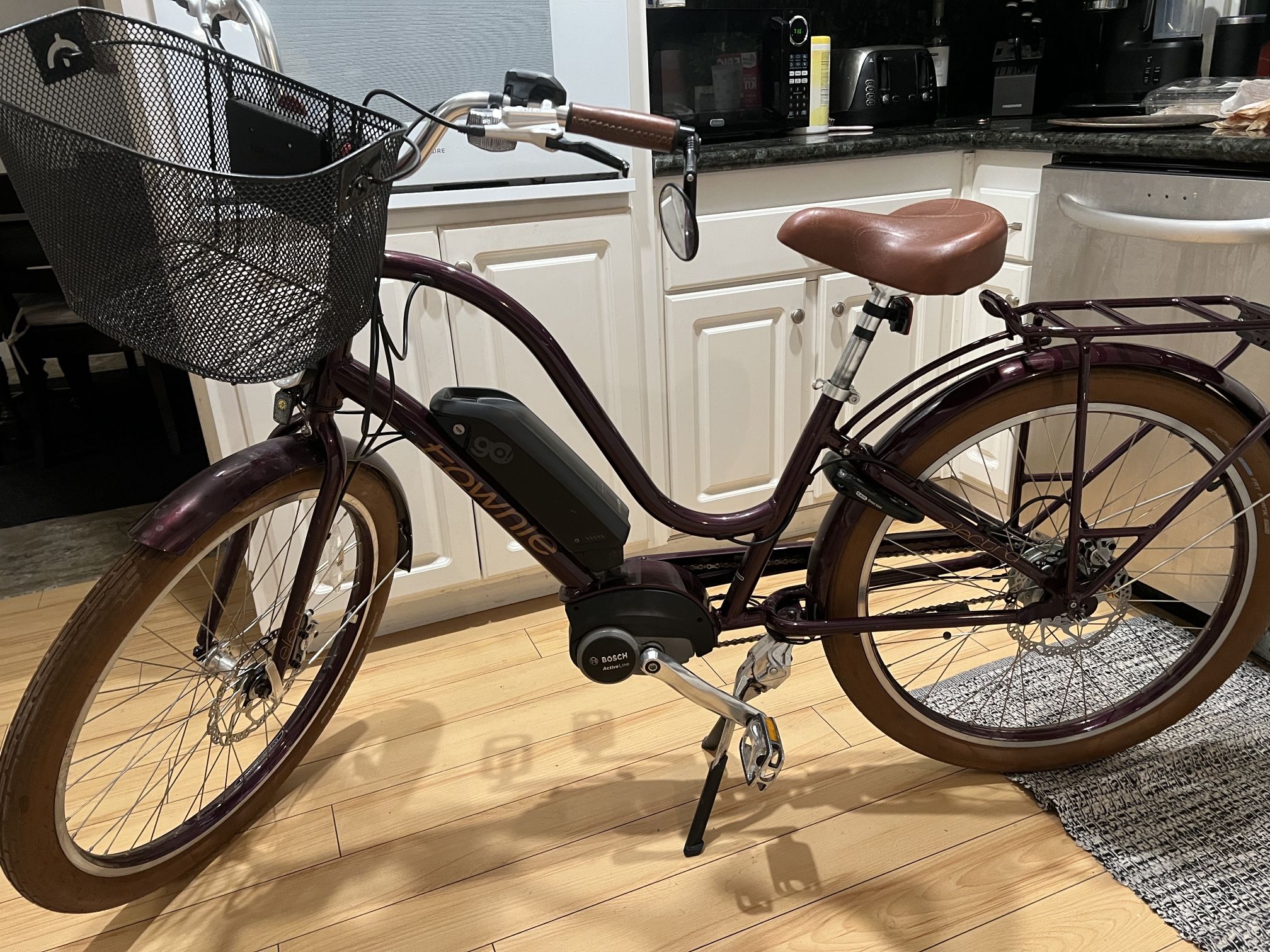 Townie Go! Electra E Bike. 5i Step Through