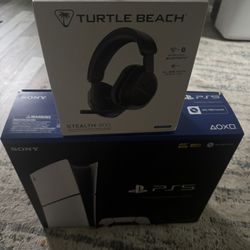 Play Station 5 And Turtle Beach Wireless Headset 