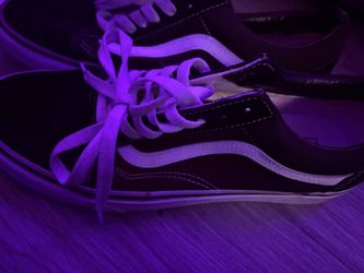 Men Black n White Vans
