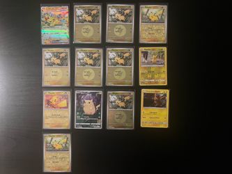 Pikachu Lot (No Commons) NM