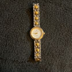 PIERRE CARDIN LADIES WATCH VINTAGE 