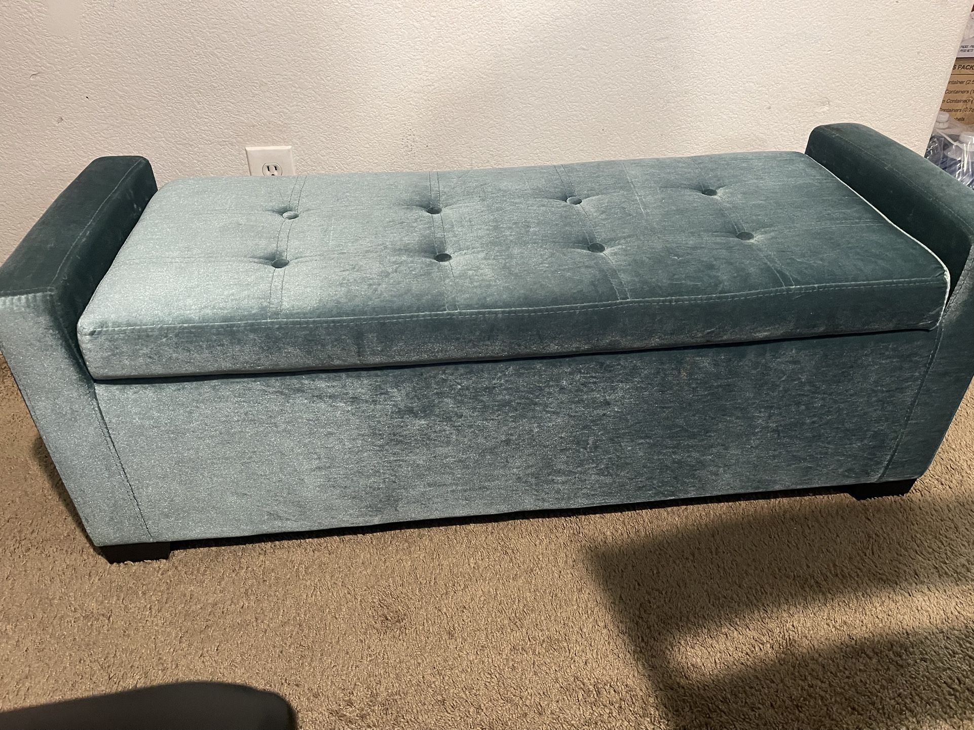 Ottoman Like New