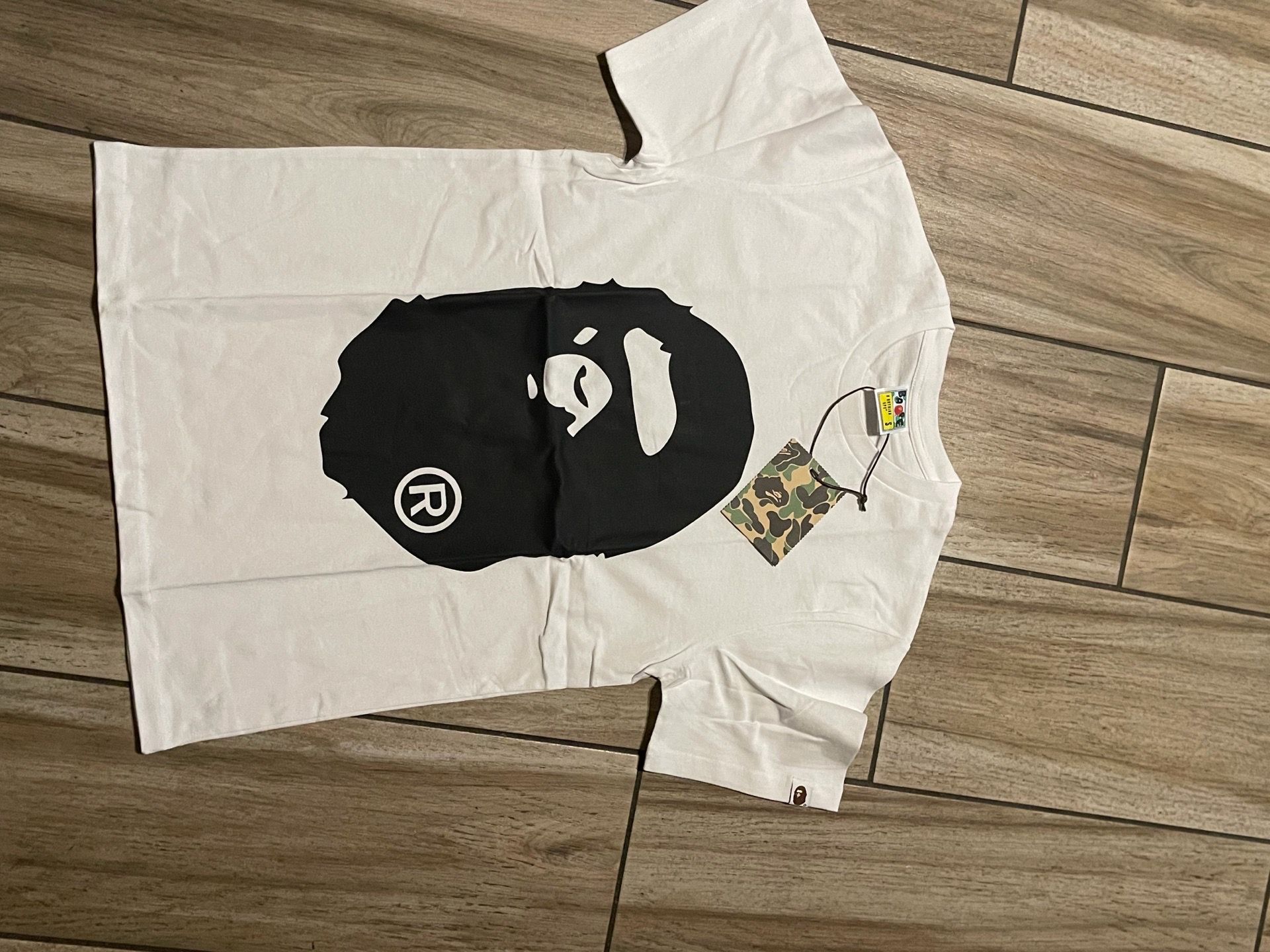 Plain bape tee