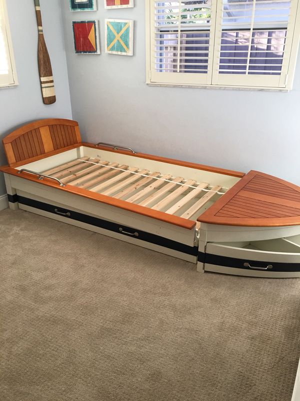 Pottery Barn Speed Boat Bed for Sale in Pompano Beach, FL OfferUp