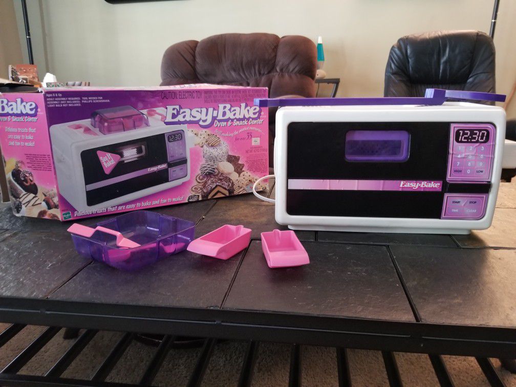 Easy Bake Oven And More for Sale in Chula Vista, CA - OfferUp
