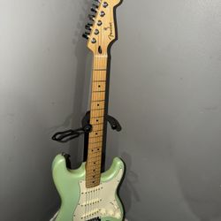 Fender Stratocaster Player Limited Edition Seafoam Pearl