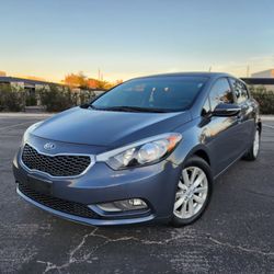 2016 Kia Forte 5 LX Clean title  low miles drives great bluetooth stereo  cold ac // hot heat - works great  no issues 