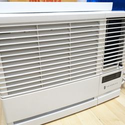 7,800 BTU Frigidaire Window AC Unit 