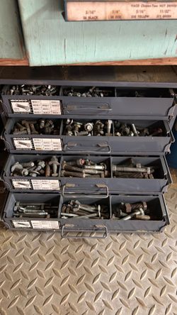 Metal drawer with hardware