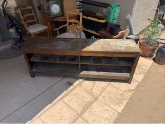 Free tv stand