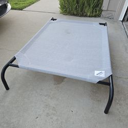 Colaroo Elevated Dog Bed