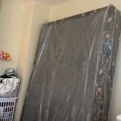 Queen Boxspring 