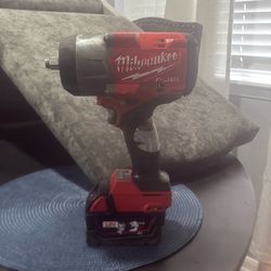 Milwaukee fuel 1/2 “ square ring impact