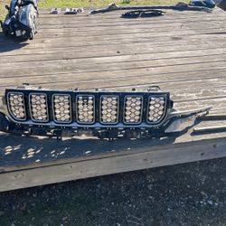 GRILL GRAND CHEROKEE L 