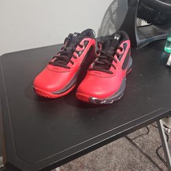 Under Armour Lockdown 6 Basketball Shoes