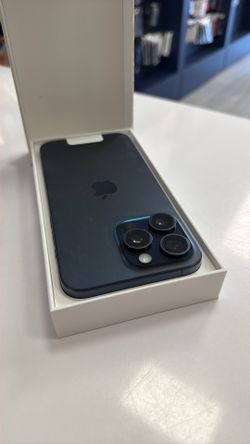 iPhone 15 pro max att cricket  brand new