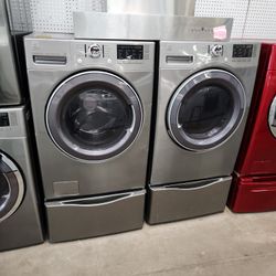 Kenmore Large Capacity Front Load Washer Dryer Set 