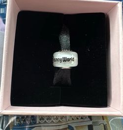 Disney Parks Pandora Walt Disney World Murano Charm WDW Exclusive 2025 